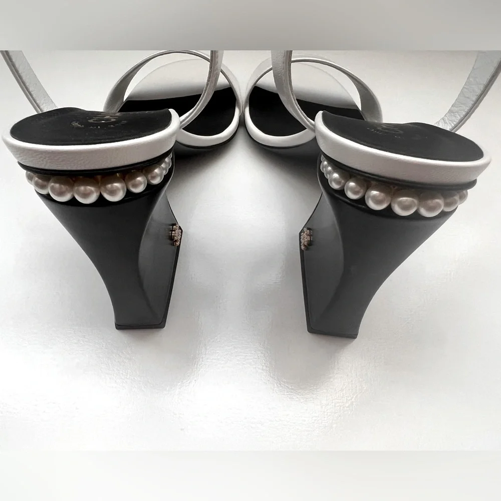 🔥CHANEL Platform Sandals